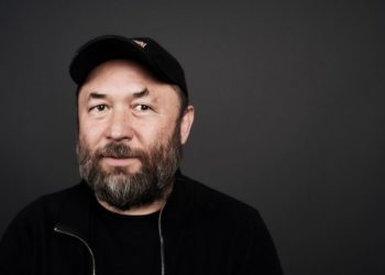 Тимур Бекмамбетов станет продюсером трех индийских фильмов в формате screenlife